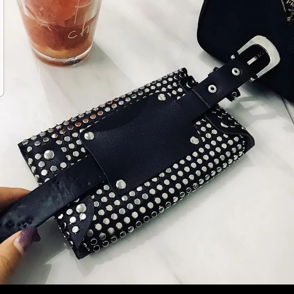 Dolls kill studded belt bag - Picture 6 of 7
